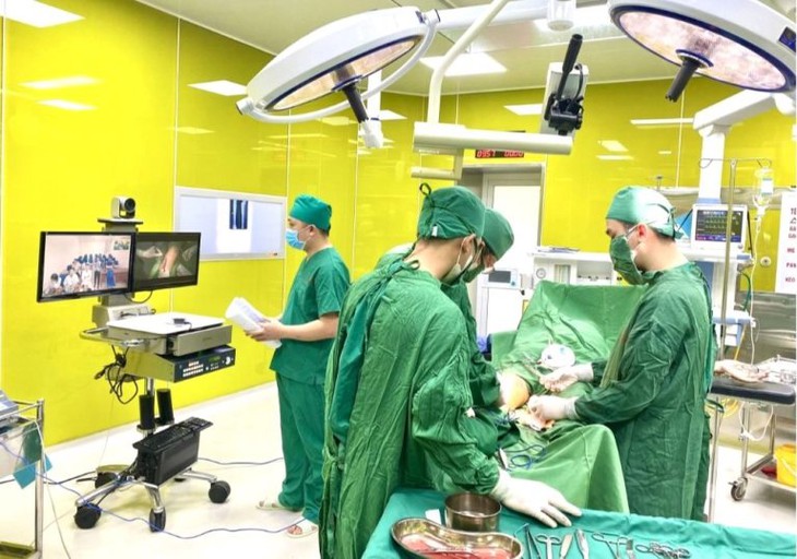 Quảng Ninh: Mỗi bác sĩ giỏi về địa phương công tác được nhận hỗ trợ từ 200 triệu đến 750 triệu đồng- Ảnh 1. Quảng Ninh: Mỗi bác sĩ giỏi về địa phương công tác được nhận hỗ trợ từ 200 triệu đến 750 triệu đồng- Ảnh 1.
