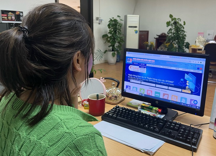 Nhiều người kiểm tra nợ xấu sau vụ vay 8,5 triệu thành nợ 8,8 tỷ đồng- Ảnh 2. Nhiều người kiểm tra nợ xấu sau vụ vay 8,5 triệu thành nợ 8,8 tỷ đồng- Ảnh 2.