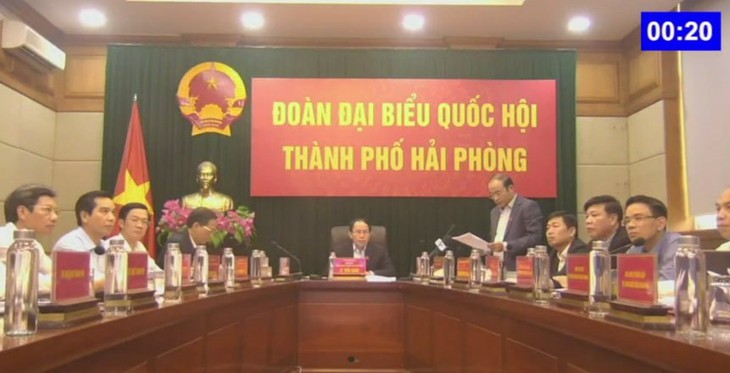 Bộ trưởng Hồ Đức Phớc nói gì về tình trạng nhân viên bảo hiểm "chèo kéo" người dân?- Ảnh 4.