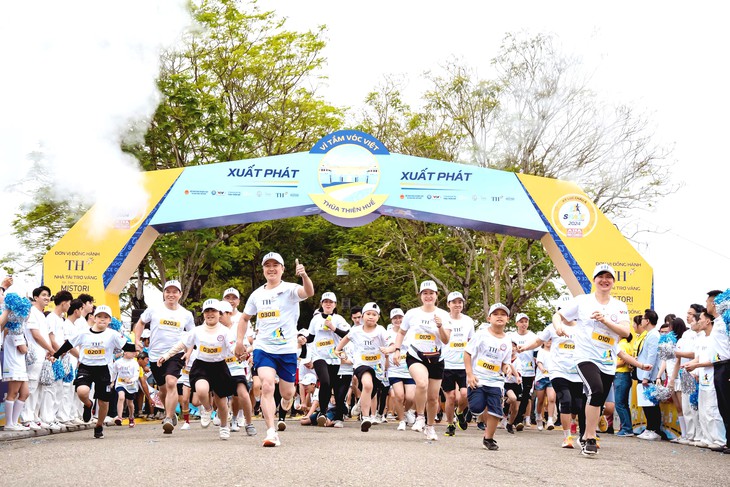 Hàng triệu bước chạy S-Race 2024 mang đến hi vọng cho các bệnh nhi khó khăn- Ảnh 3.