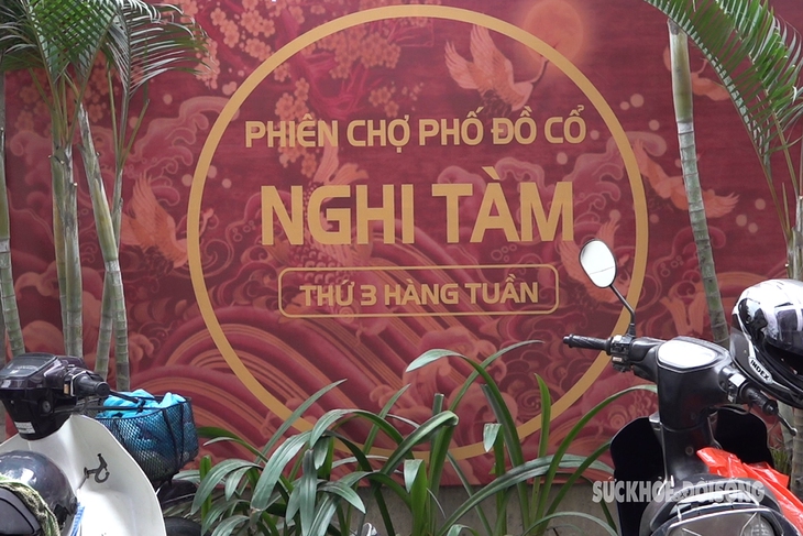 Lạc vào phiên chợ đồ cổ ngắm tòa tháp ngọc hơn 2.000 năm tuổi- Ảnh 1.