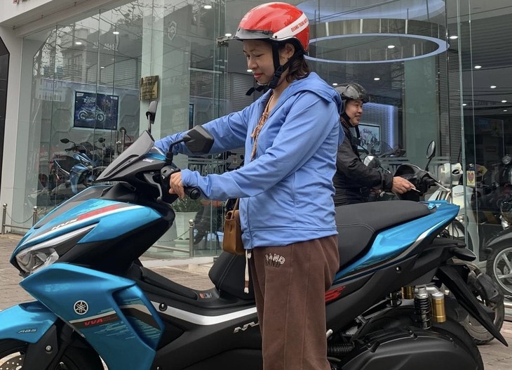 Mua bảo hiểm xe máy: Nên tự nguyện hay bắt buộc?- Ảnh 1.