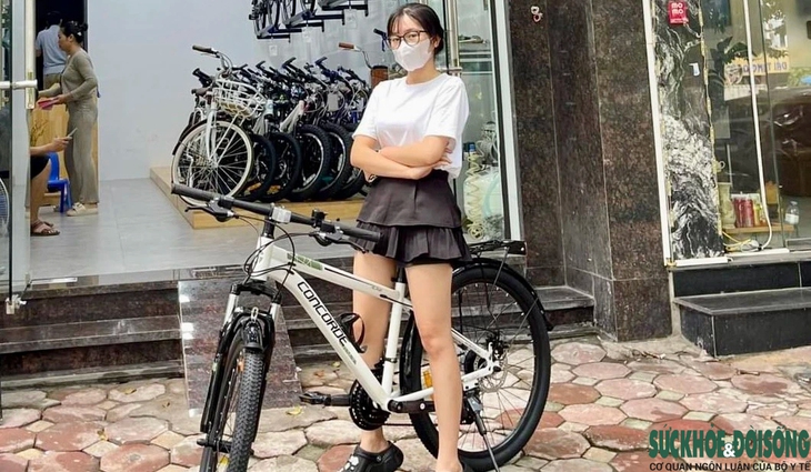Kiếm tiền triệu mỗi ngày nhờ dịch vụ cho thuê xe đạp tại Hồ Tây- Ảnh 4. Kiếm tiền triệu mỗi ngày nhờ dịch vụ cho thuê xe đạp tại Hồ Tây- Ảnh 4.