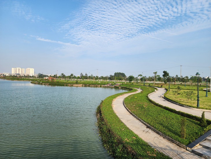 Khắc phục 'bẫy’ đuối nước từ hồ điều hòa trong công viên- Ảnh 1.