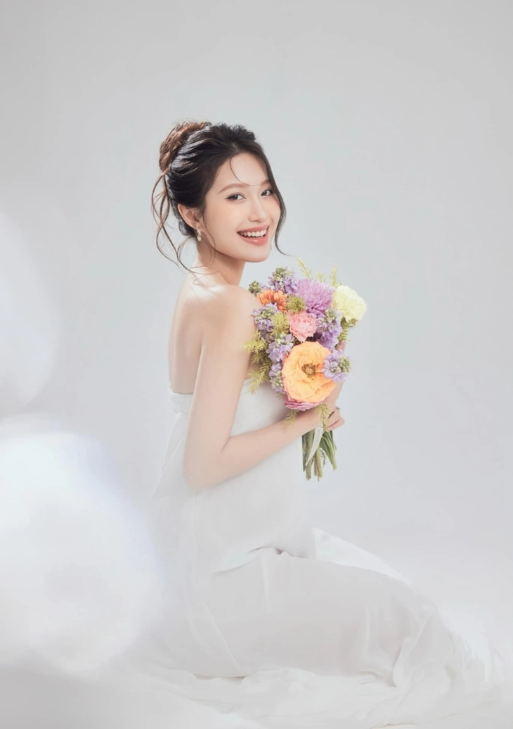 Đoàn Văn Hậu - Doãn Hải My tung bộ ảnh rạng rỡ, chính thức công khai 'săn rồng con' thành công- Ảnh 4.