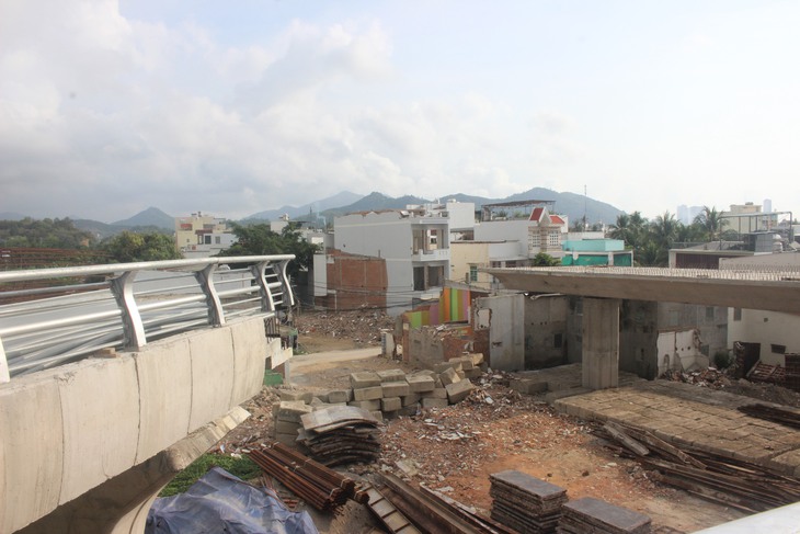 Hiện trạng nút giao thông nghìn tỷ của Tập đoàn Phúc Sơn ở Khánh Hòa- Ảnh 5.