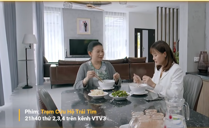 'Mẹ chồng' Hồng Diễm nói gì về lần tái xuất 'vũ trụ VFC'?- Ảnh 1. 'Mẹ chồng' Hồng Diễm nói gì về lần tái xuất 'vũ trụ VFC'?- Ảnh 1.