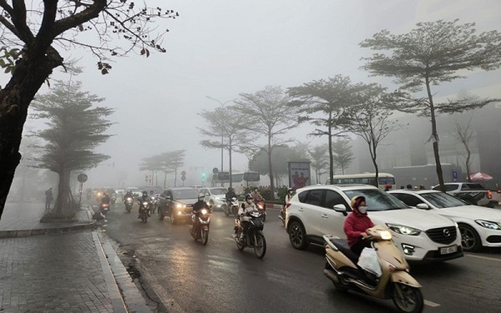 Miền Bắc tăng nhiệt, sáng sớm có sương mù