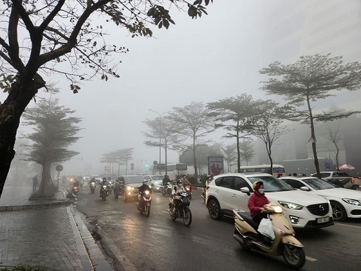 Miền Bắc tăng nhiệt, sáng sớm có sương mù- Ảnh 2.