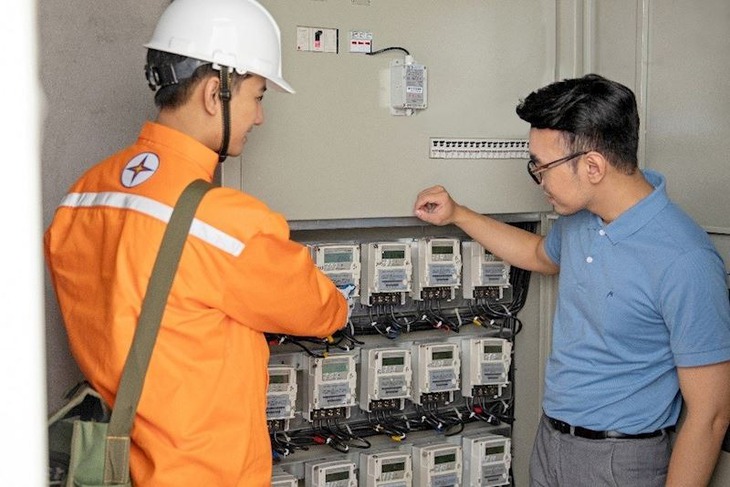 Vì sao hóa đơn tiền điện ở Hà Nội tăng vọt tháng vừa qua?- Ảnh 1. Vì sao hóa đơn tiền điện ở Hà Nội tăng vọt tháng vừa qua?- Ảnh 1.