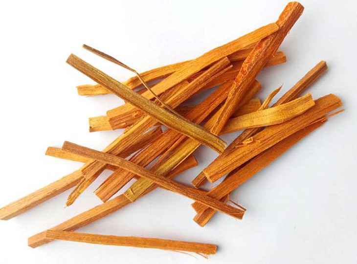 Tô mộc - vị thuốc chữa bệnh phụ nữ- Ảnh 2. Tô mộc - vị thuốc chữa bệnh phụ nữ- Ảnh 2.
