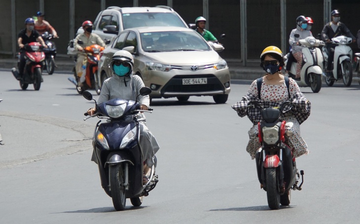 Nắng nóng lan rộng ở miền Bắc