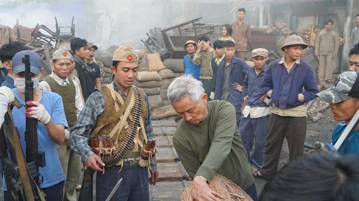 Phi Tiến Sơn: 'Nói Đào, phở và piano là hiện tượng phòng vé thì hơi quá lời'- Ảnh 1. Phi Tiến Sơn: 'Nói Đào, phở và piano là hiện tượng phòng vé thì hơi quá lời'- Ảnh 1.