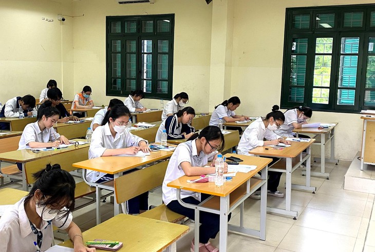 Khi nào Hà Nội hoàn thành kiểm tra điều kiện tuyển sinh lớp 10?- Ảnh 1. Khi nào Hà Nội hoàn thành kiểm tra điều kiện tuyển sinh lớp 10?- Ảnh 1.