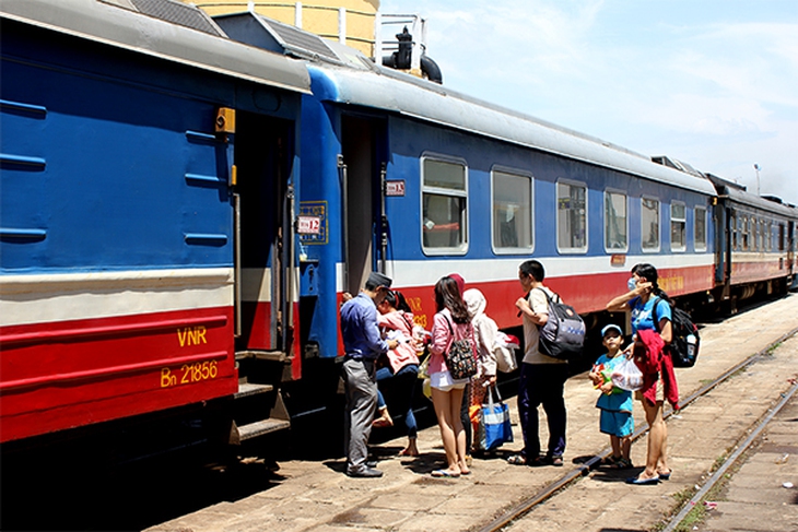 Tin vui cho người dân đi tàu hoả: Giá vé tàu giảm cực mạnh- Ảnh 1.