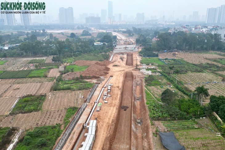 Tiến độ tuyến đường nối 2 quận ở Hà Nội một tháng trước ngày thông xe- Ảnh 10. Tiến độ tuyến đường nối 2 quận ở Hà Nội một tháng trước ngày thông xe- Ảnh 10.