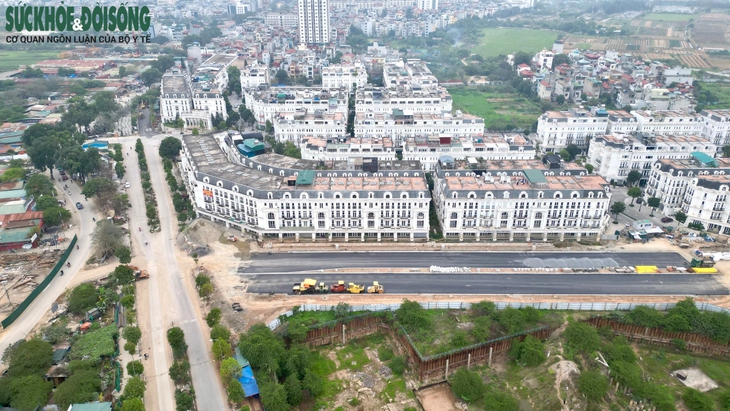 Tiến độ tuyến đường nối 2 quận ở Hà Nội một tháng trước ngày thông xe- Ảnh 2. Tiến độ tuyến đường nối 2 quận ở Hà Nội một tháng trước ngày thông xe- Ảnh 2.