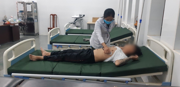 Ngày 8/3 đặc biệt của nữ bác sĩ ngày đêm bên bệnh nhân nghiện ma túy- Ảnh 2. Ngày 8/3 đặc biệt của nữ bác sĩ ngày đêm bên bệnh nhân nghiện ma túy- Ảnh 2.