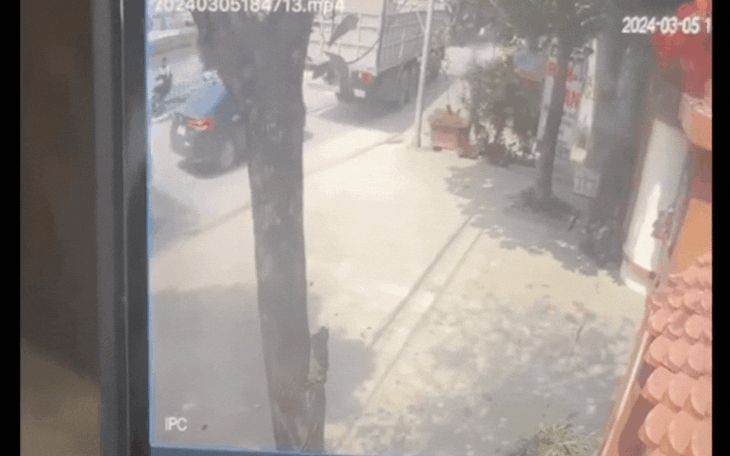 Video tiết lộ tình tiết vụ tai nạn giao thông làm 3 người thương vong tại Ứng Hòa