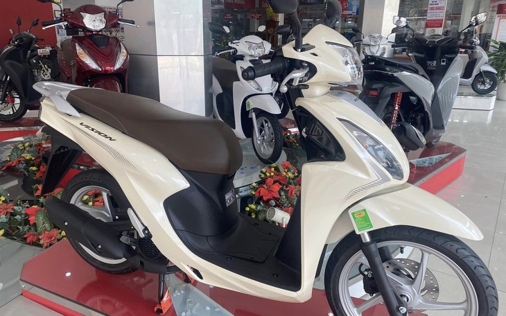 Sức mua kém, giá xe máy giảm sâu sau Tết