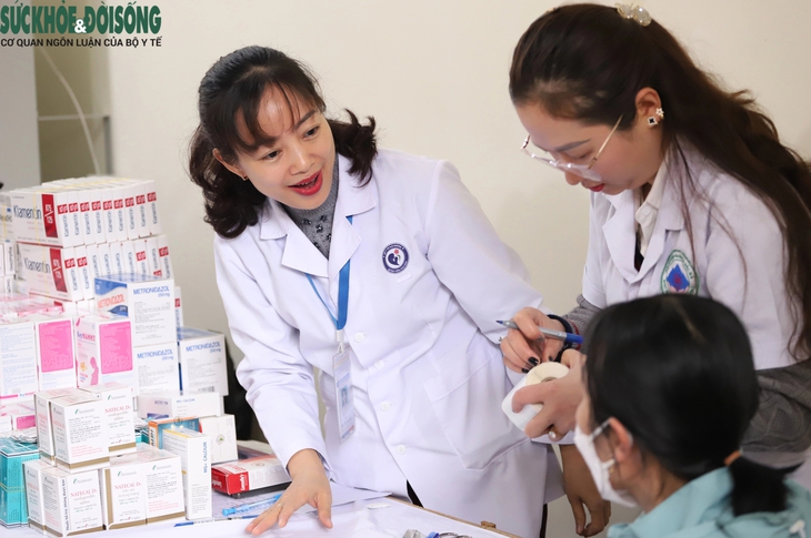 Nhiều hoạt động ý nghĩa nhân ngày 8/3 tại các bệnh viện- Ảnh 3. Nhiều hoạt động ý nghĩa nhân ngày 8/3 tại các bệnh viện- Ảnh 3.