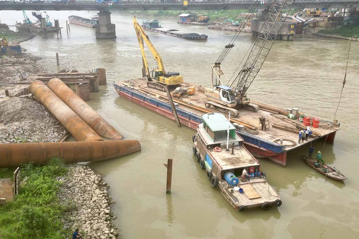 Hiện trạng cầu qua sông Đuống sau hơn nửa năm thi công- Ảnh 5.