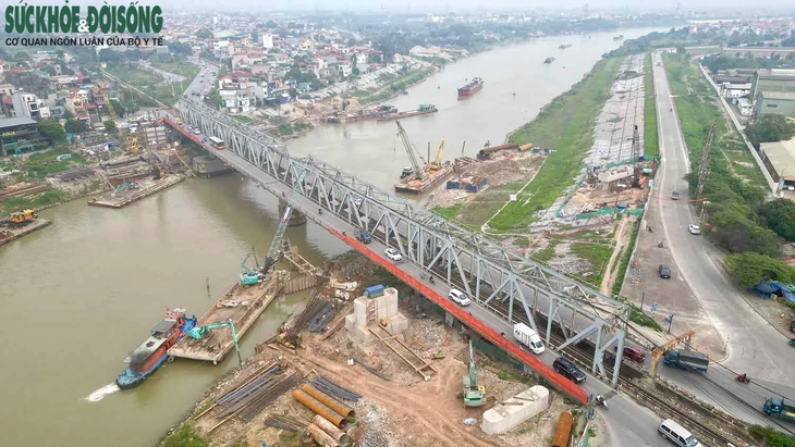 Hiện trạng cầu qua sông Đuống sau hơn nửa năm thi công- Ảnh 1.