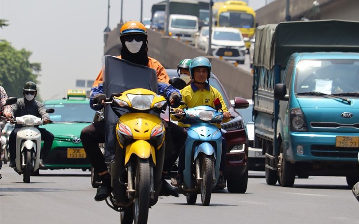 Ngày mai là cao điểm nắng nóng, có nơi trên 40 độ C