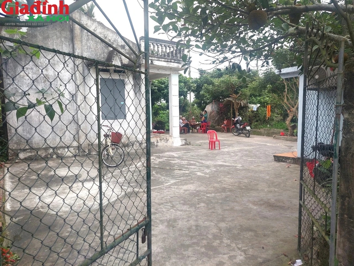Tiếng cầu cứu xé lòng của mẹ đơn thân bên người con gái thở oxy đang giành giật sự sống- Ảnh 9. Tiếng cầu cứu xé lòng của mẹ đơn thân bên người con gái thở oxy đang giành giật sự sống- Ảnh 9.
