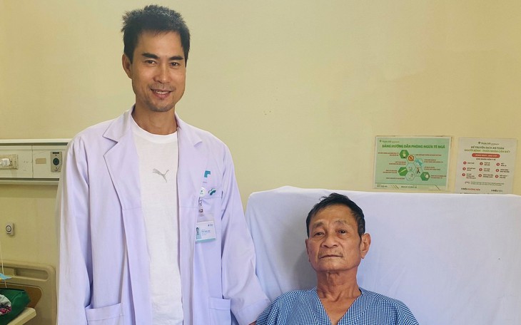 Thành công phẫu thuật thay khớp háng lần 2 cho người bệnh lớn tuổi