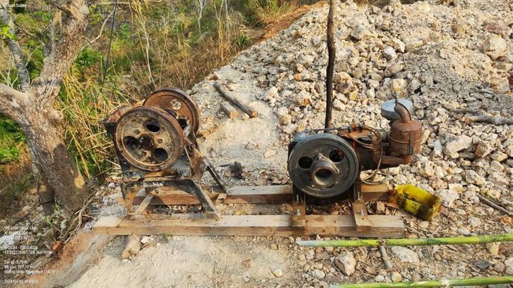 Nhiều đối tượng khai thác vàng trái phép ở huyện biên giới- Ảnh 1.