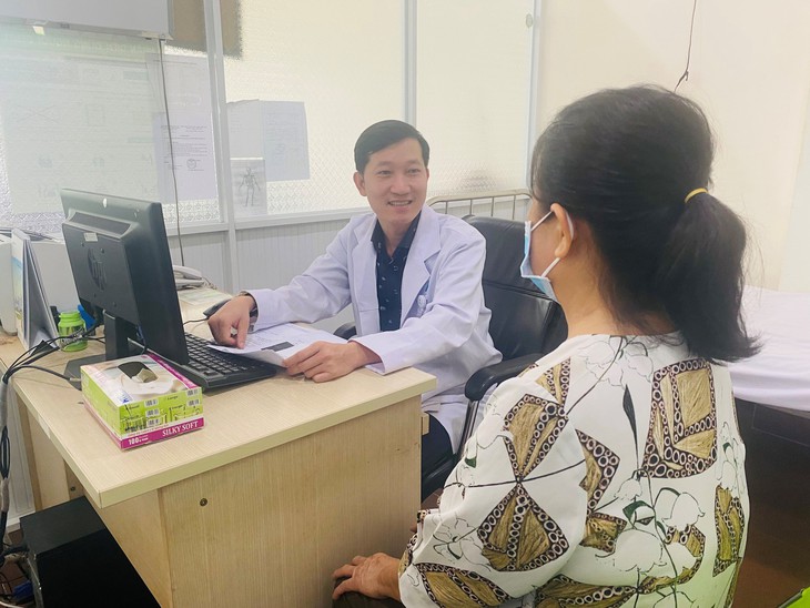 Thành công phẫu thuật trực tràng sa ra ngoài hậu môn cho người bệnh- Ảnh 1. Thành công phẫu thuật trực tràng sa ra ngoài hậu môn cho người bệnh- Ảnh 1.