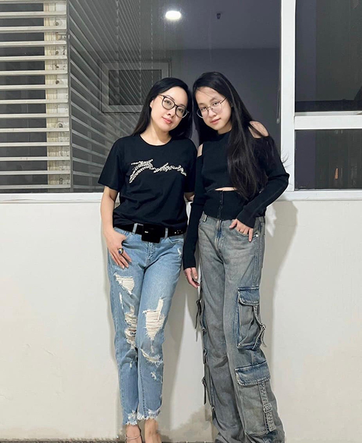 Con gái cựu MC 'Bản tin thời sự 19h' gây ngỡ ngàng về sắc vóc trong lần gặp tài tử Lý Hùng- Ảnh 7.