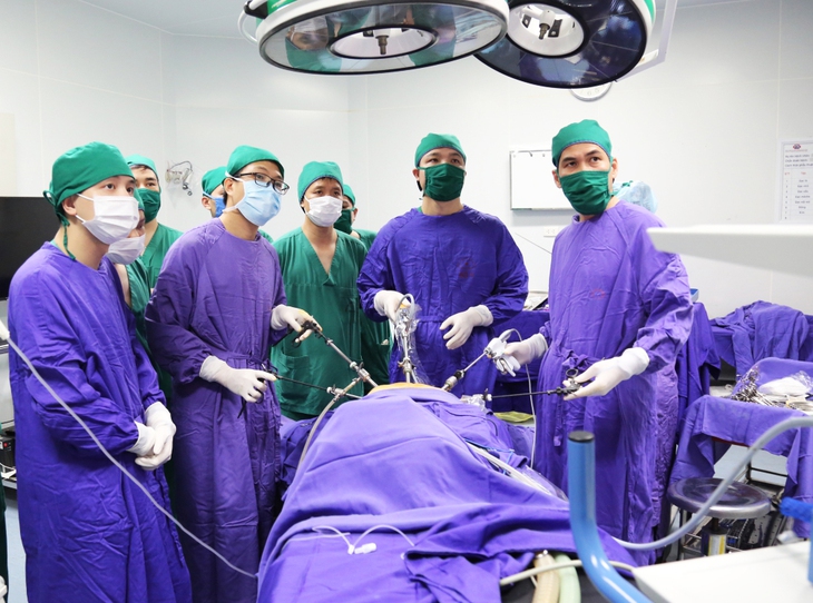Quảng Ninh sẽ thúc đẩy triển khai lấy - ghép tạng tại bệnh viện tuyến tỉnh- Ảnh 1. Quảng Ninh sẽ thúc đẩy triển khai lấy - ghép tạng tại bệnh viện tuyến tỉnh- Ảnh 1.