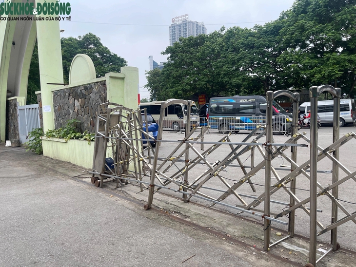 Nhiều hạng mục trong Công viên Cầu Giấy đã xuống cấp trầm trọng- Ảnh 9.