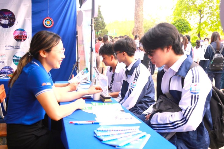 Chuyên gia tuyển sinh: 'Chọn ngành học như chọn bạn đời'- Ảnh 1.