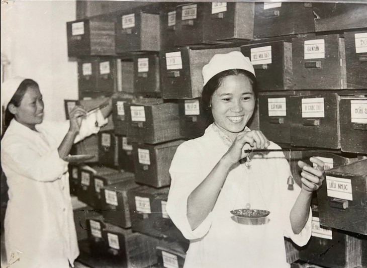 Bệnh viện Y học Cổ truyền Nghệ An - 60 năm phát triển toàn diện, vươn tầm cao- Ảnh 1.