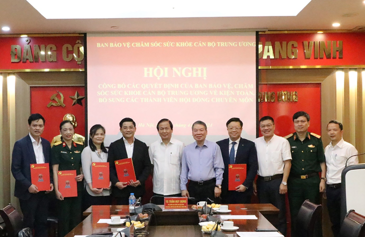 Ban Bảo vệ, Chăm sóc sức khỏe cán bộ Trung ương công bố quyết định về công tác cán bộ- Ảnh 1.