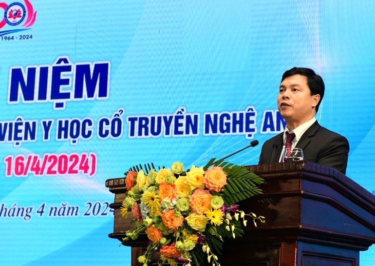 Bệnh viện Y học Cổ truyền Nghệ An đón nhận Cờ thi đua của Chính phủ- Ảnh 3.