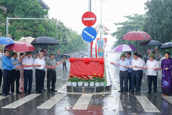 Thủ tướng dự lễ khởi công dự án bảo tồn, tôn tạo Khu đề kháng Him Lam- Ảnh 2.
