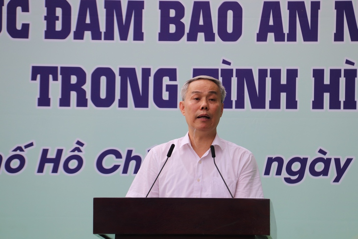 TPHCM kiểm tra đột xuất bếp ăn trường học, doanh nghiệp- Ảnh 2. TPHCM kiểm tra đột xuất bếp ăn trường học, doanh nghiệp- Ảnh 2.