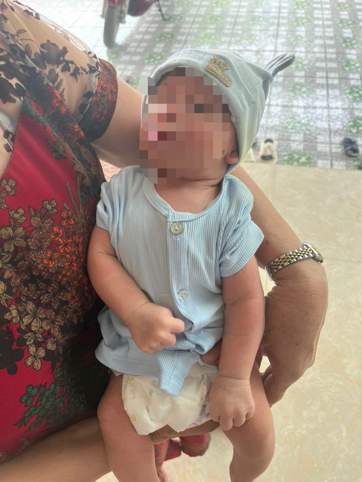 Cứu sống mẹ con sản phụ trong tình trạng nguy kịch- Ảnh 4.