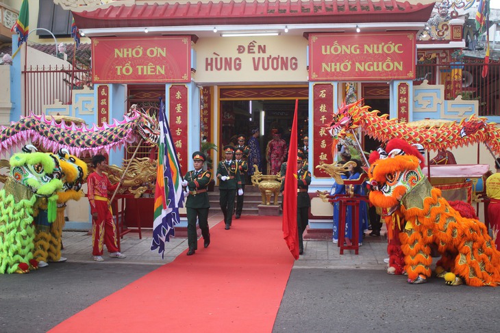 Trang trọng lễ dâng hương Giỗ Tổ Hùng Vương ở Khánh Hòa- Ảnh 4. Trang trọng lễ dâng hương Giỗ Tổ Hùng Vương ở Khánh Hòa- Ảnh 4.