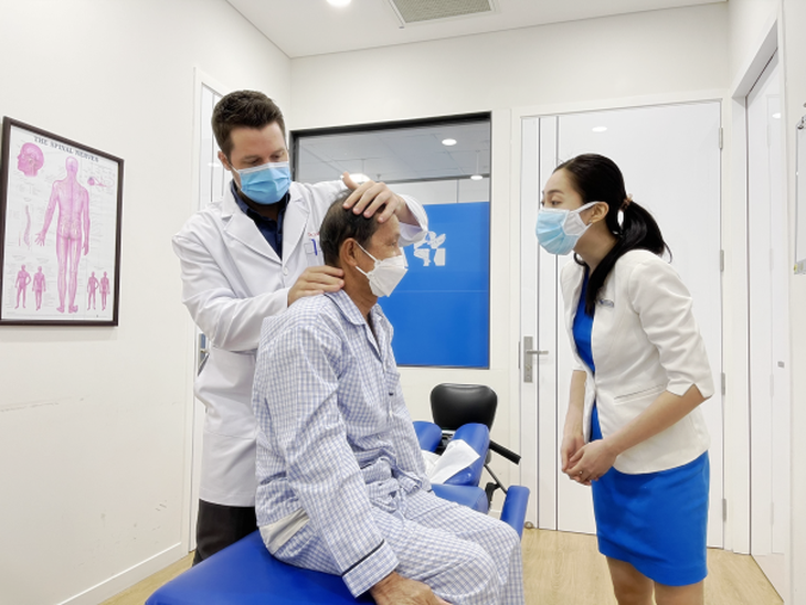 Trị liệu thần kinh cột sống chữa bệnh lý xương khớp- Ảnh 1.