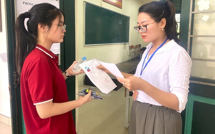 Vì sao nhiều trường nội thành Hà Nội giảm chỉ tiêu lớp 10 công lập?