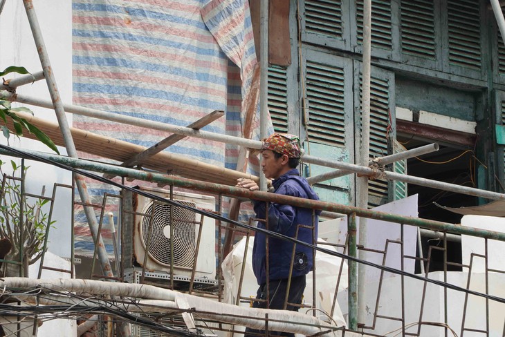 Hà Nội 'khoác áo mới' cho phố Tràng Tiền, dự kiến hoàn thiện vào dịp 10/10- Ảnh 3. Hà Nội 'khoác áo mới' cho phố Tràng Tiền, dự kiến hoàn thiện vào dịp 10/10- Ảnh 3.