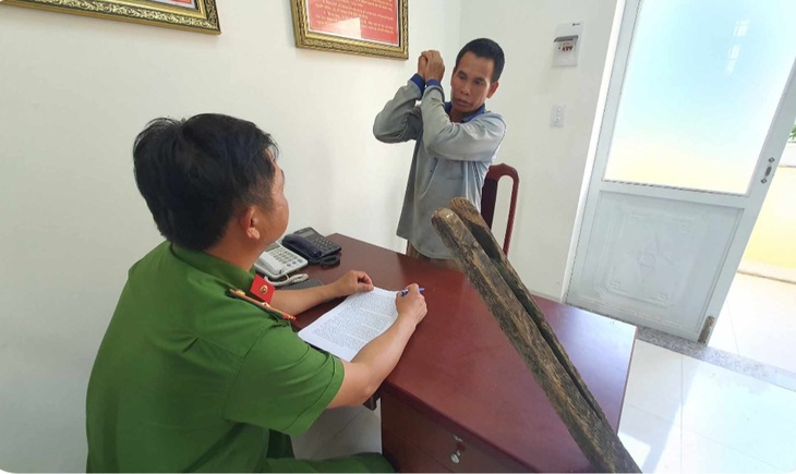 Đi nhậu về, em đánh anh tử vong vì mâu thuẫn- Ảnh 1.