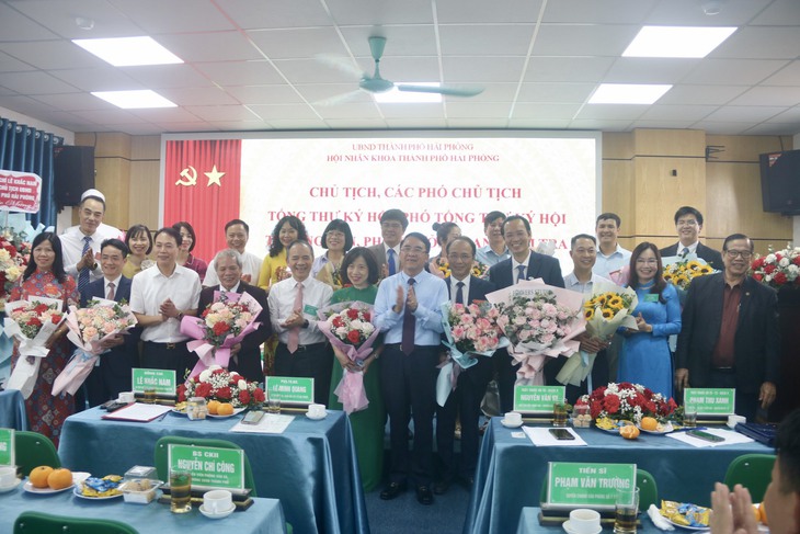 Hội Nhãn khoa TP Hải Phòng: Khuyến khích hội viên học tập, nghiên cứu, ứng dụng khoa học- Ảnh 4. Hội Nhãn khoa TP Hải Phòng: Khuyến khích hội viên học tập, nghiên cứu, ứng dụng khoa học- Ảnh 4.
