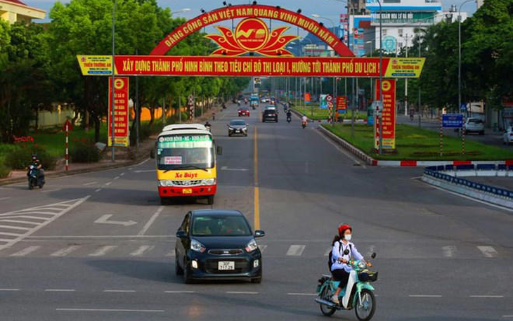 Cuối tuần nắng nóng gay gắt, dự báo mùa mưa ở Nam Bộ sẽ rất khốc liệt