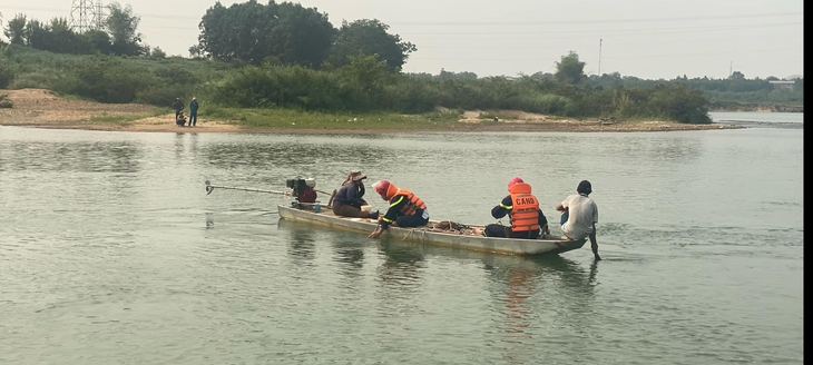Hè đến, chính quyền, nhà trường ‘sốt sắng’ phòng đuối nước- Ảnh 3.